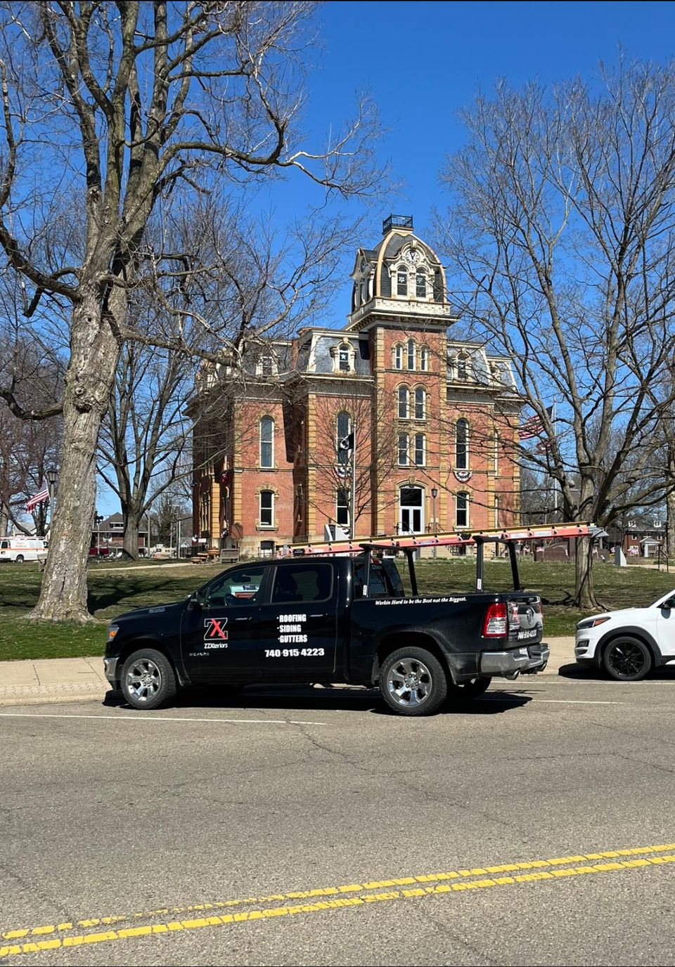 Zzexteriors at courthouse in newark