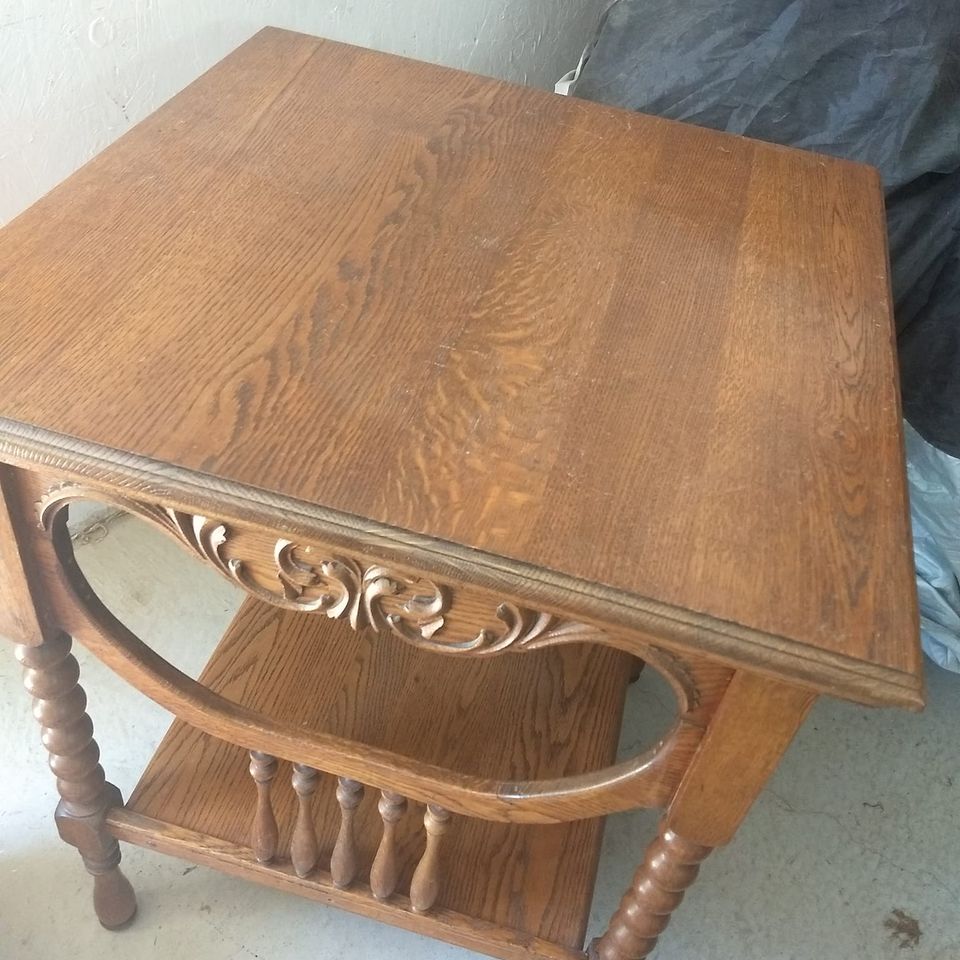 Re glued   repair this small table