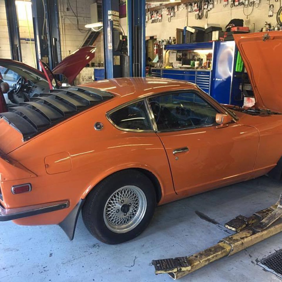 Ahren's automotive  oil changes