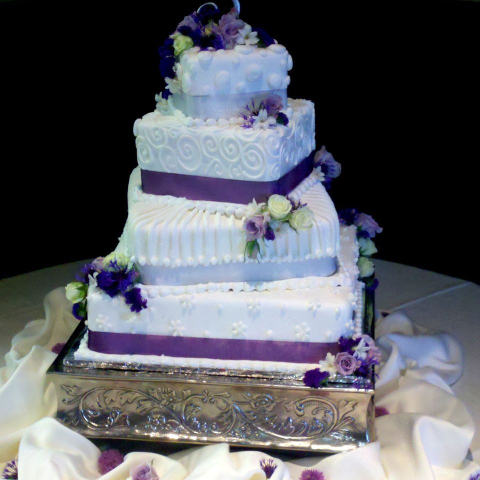 Wed cake 22420180617 12715 1e12x2i