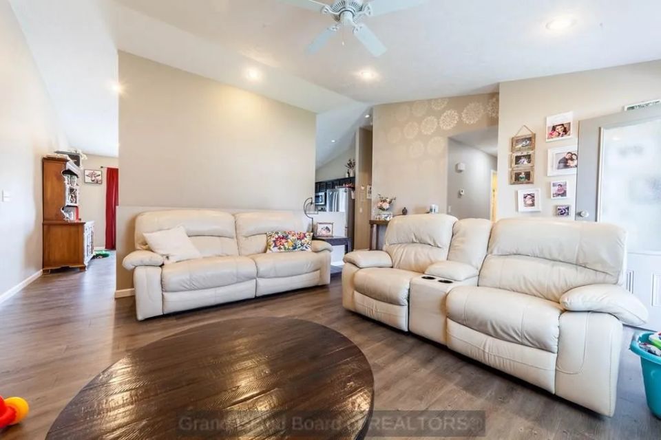 102 switchgrass st grand island a 3