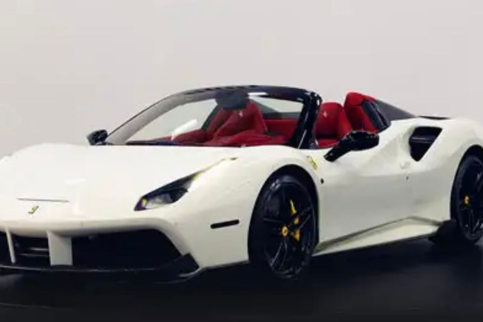Ferrari 488 spider white