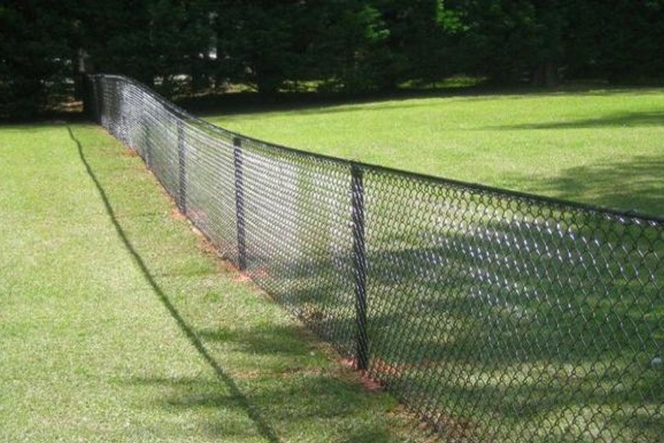 Chain link gallery 16