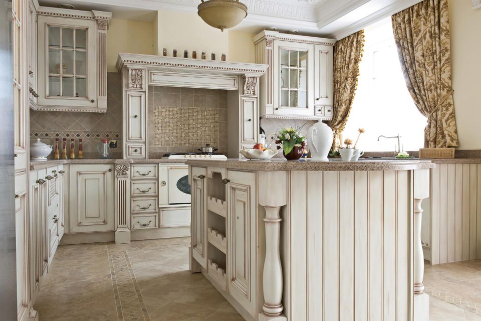 Custom cabinets kitchens hero