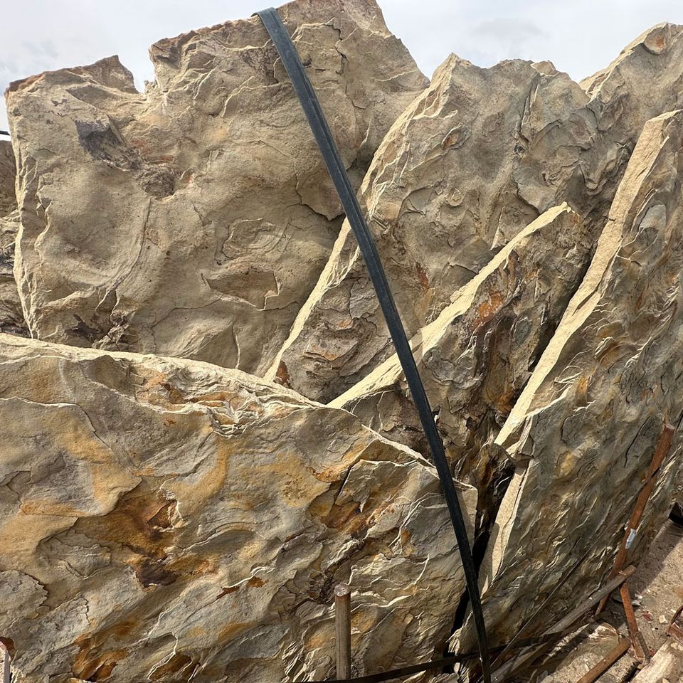 Cowboy buff flagstone