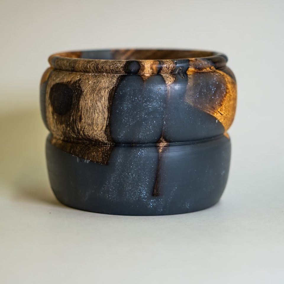 Gray resin cup
