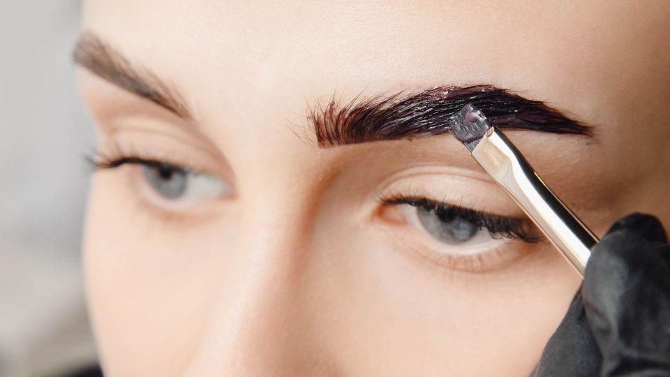 Browstinting
