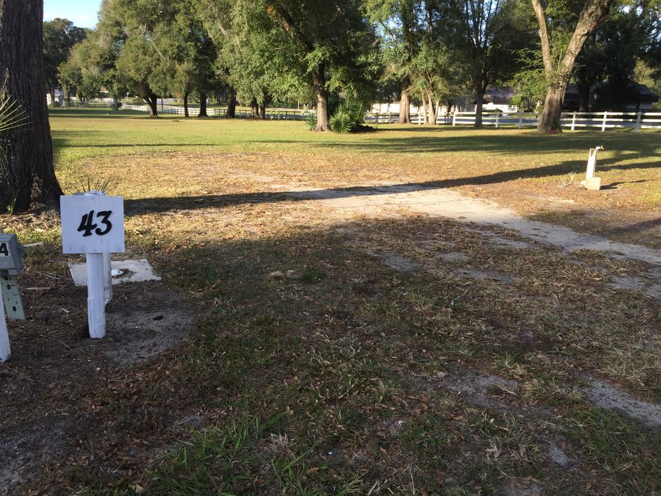 Lot 43 rv