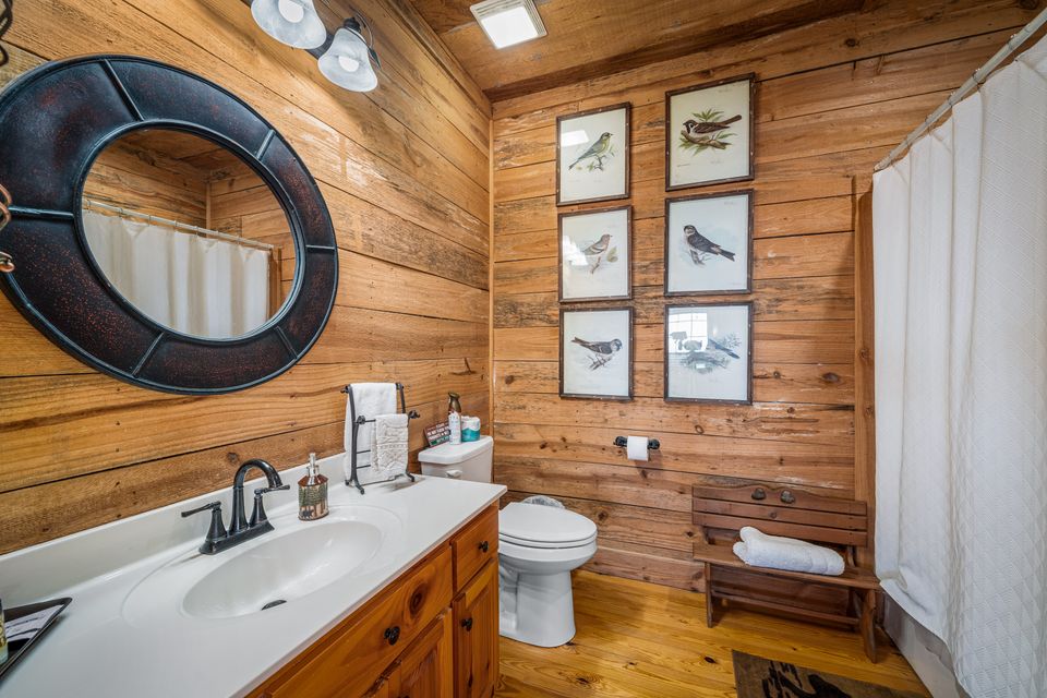 Breathless master bathroom