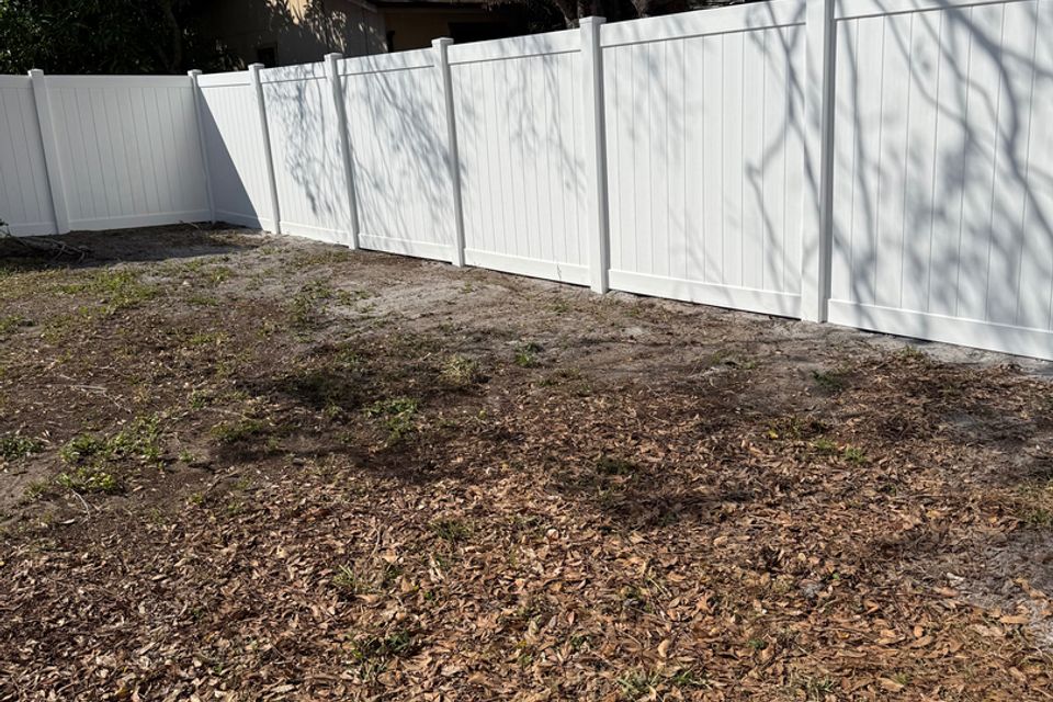 Kanter fence company white vinyl privacy fence installation sarasota bradenton palmetto lakewood ranch bayshore gardens the meadows commercial fence fence repair handyman ec34a987 af20 4e88 8cad 07d11f793329
