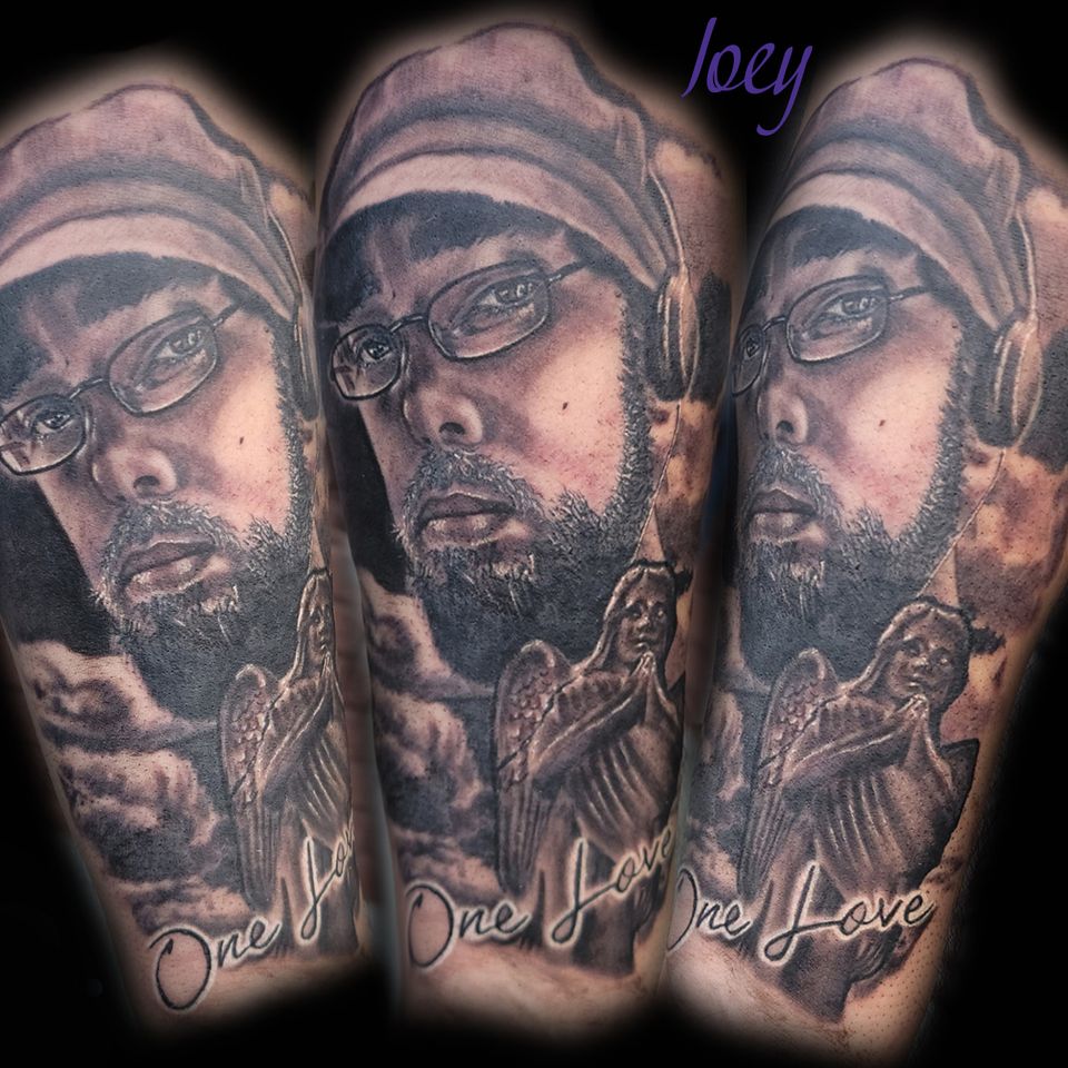 Joey angel with portrait