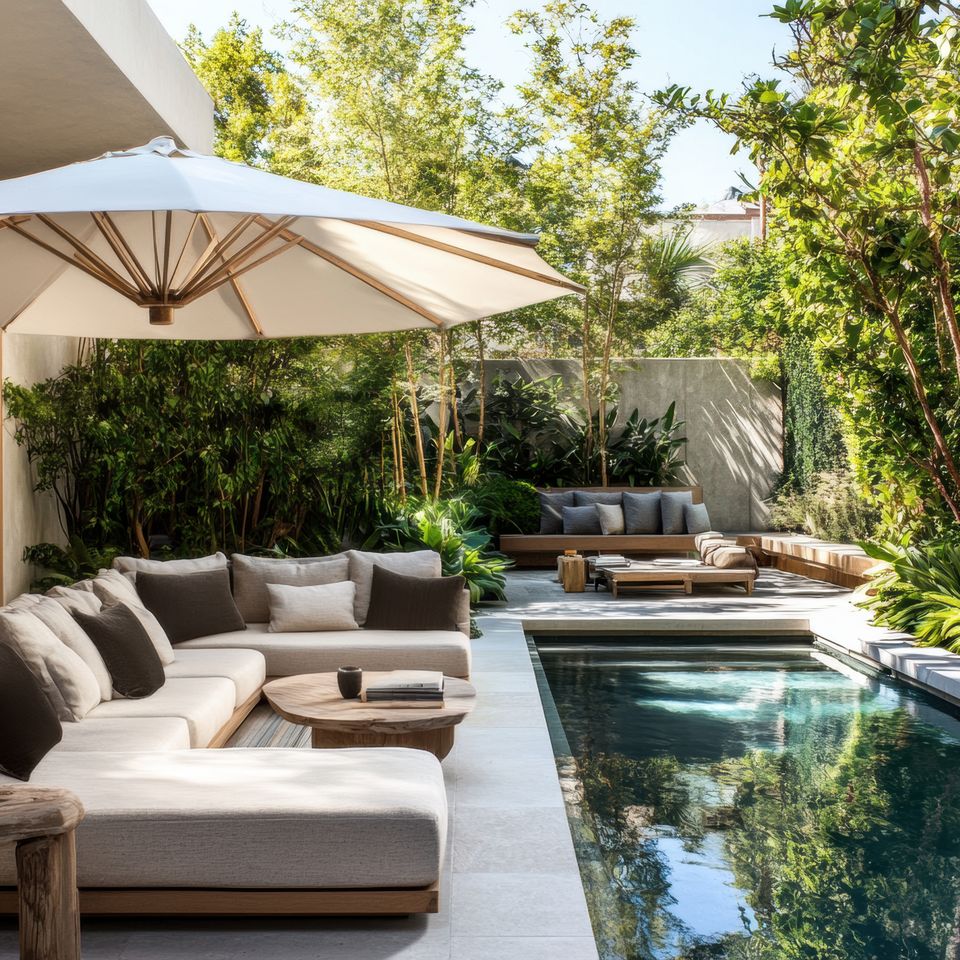 Luxe outdoor living cincinnati pools pergolas 02