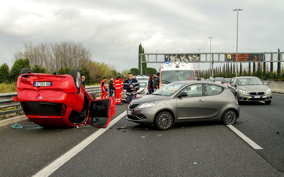 Car accident 54e1d34648 1920