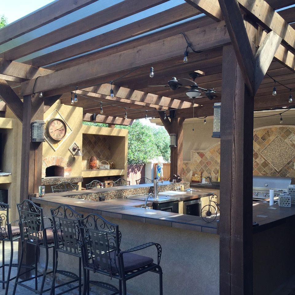 Outdoor Kitchens