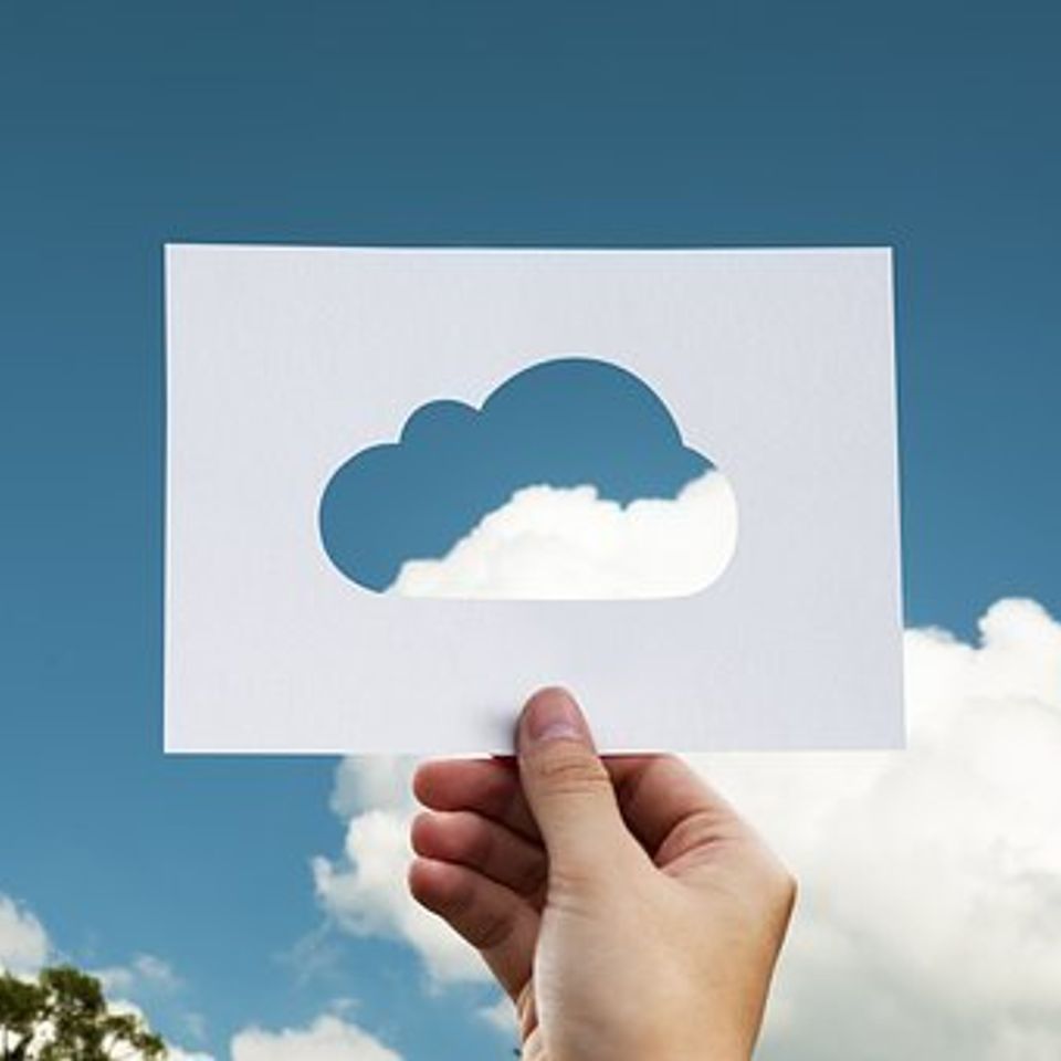 Cloud 2104829  340