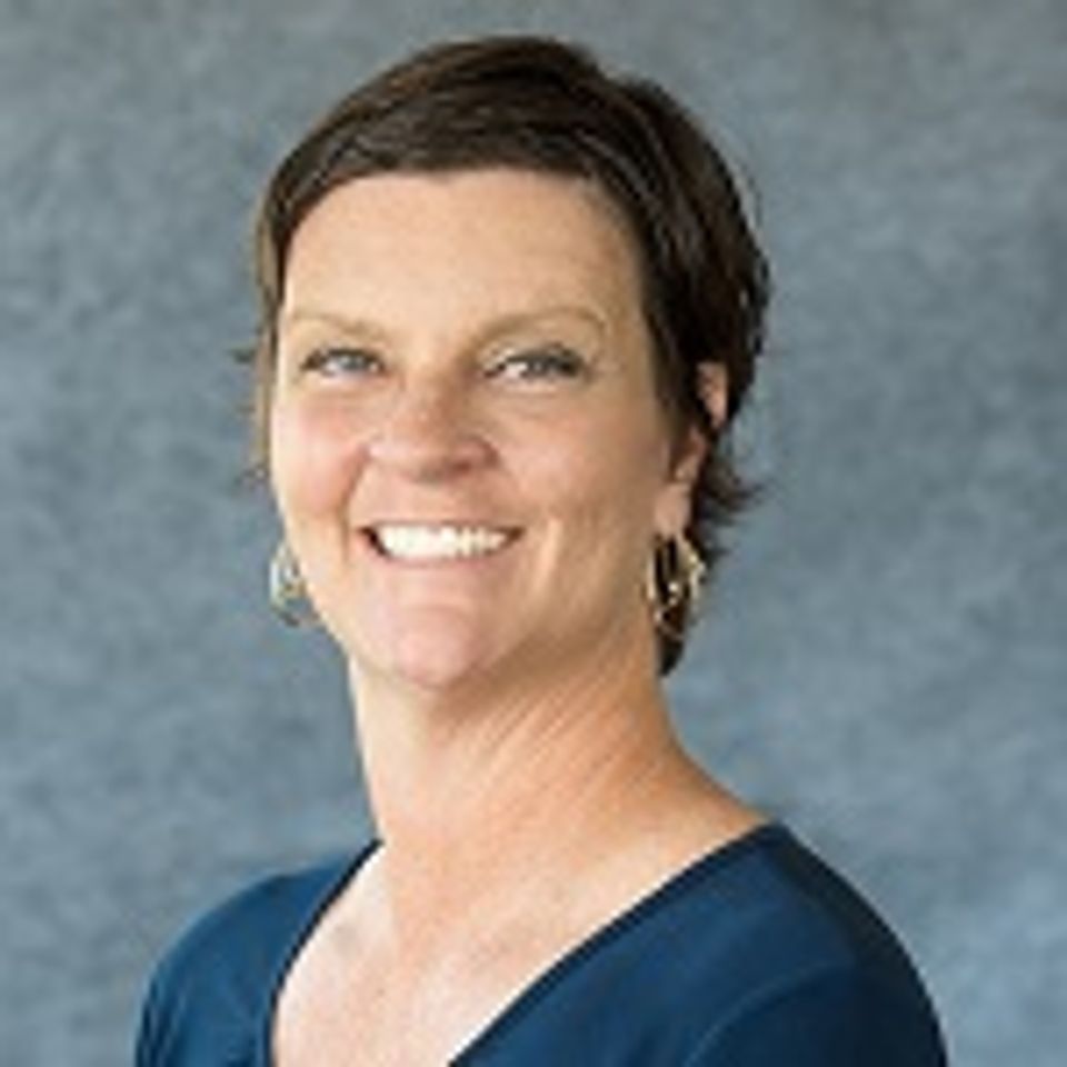 Christina crop660574