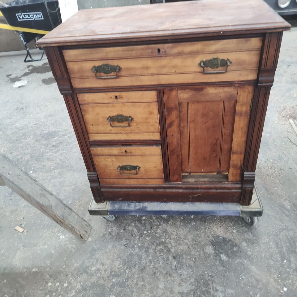 Before picture of washstand