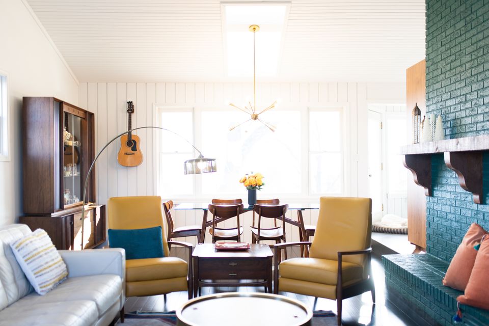 Holcomb living area 1