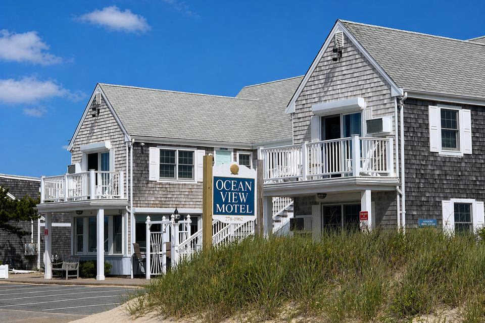 Ocean View Motel shingled Cape Cod exterior near Craigville Beach
