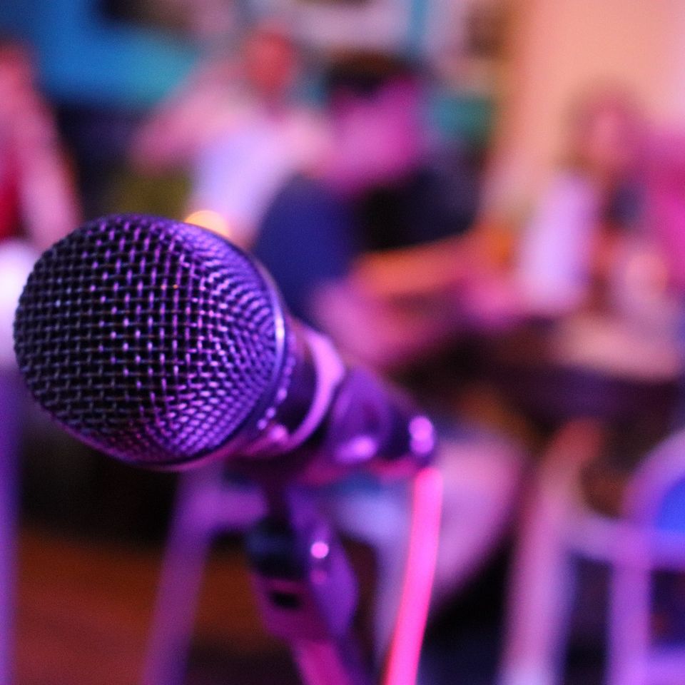 Microphone g2862c2f75 1920