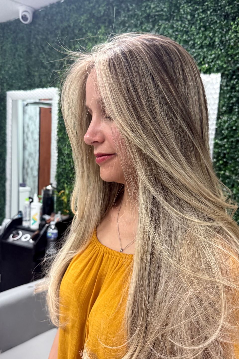 blonde with beautiful hair style