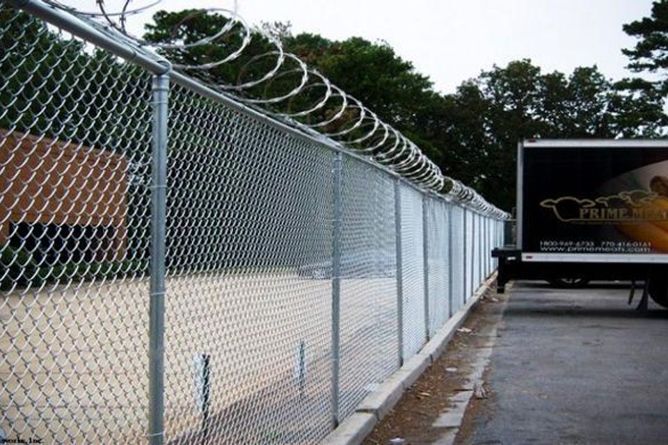 Chain link gallery 13