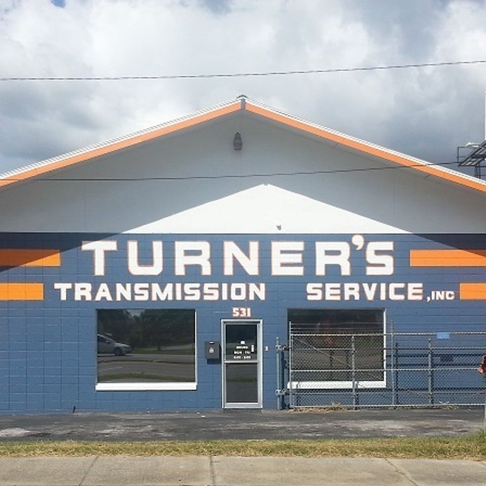 Turner's transmission building20161019 14878 9f2gfr