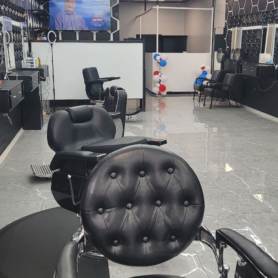 3876f1d16ee14369978919439b966e nathan s barbershop biz photo 677d36bd7cfb41b1b33426973f43c7 booksy