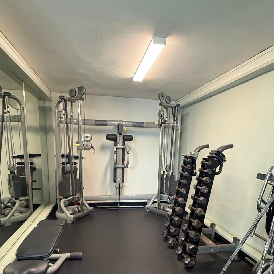 647e7cb5 c535 4068 82de c41d687ac357