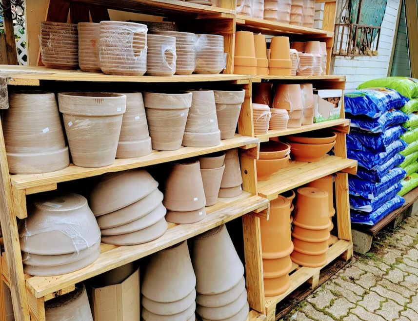 Four seasons pottery new
