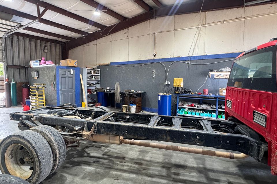 45 tire shop tow truck repair