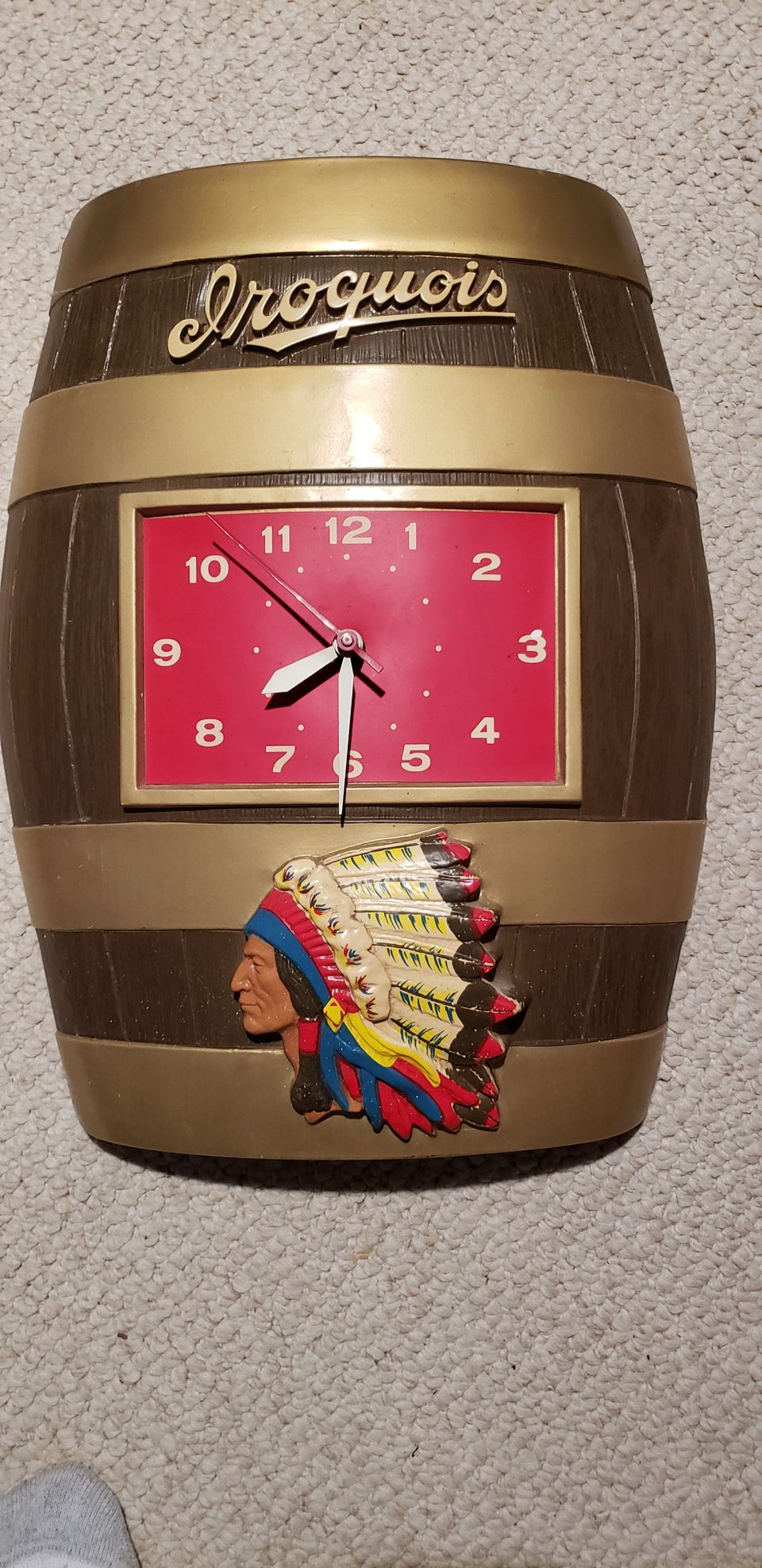 Iroquois barrel clock