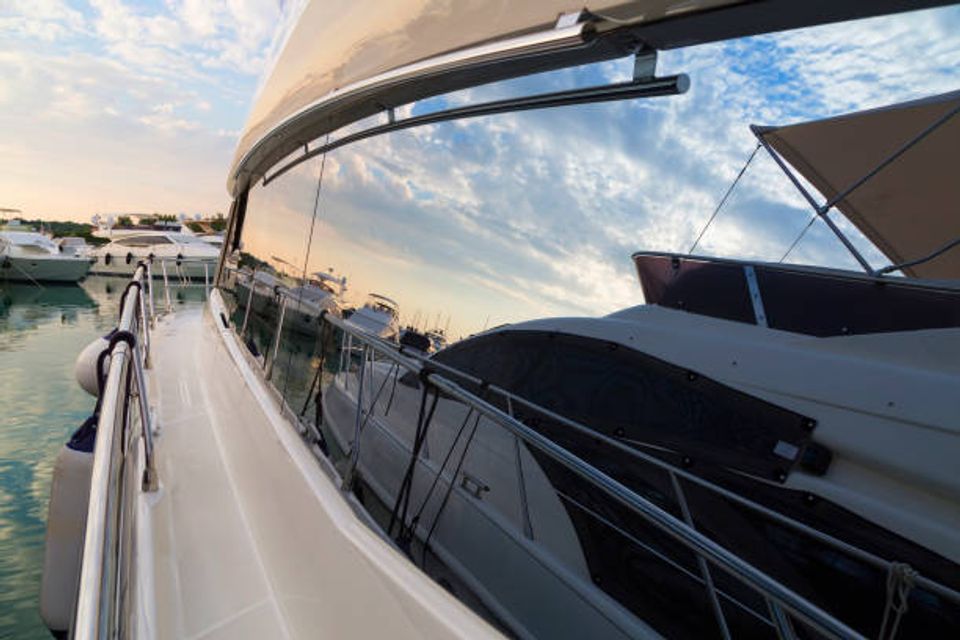Boat window tinting