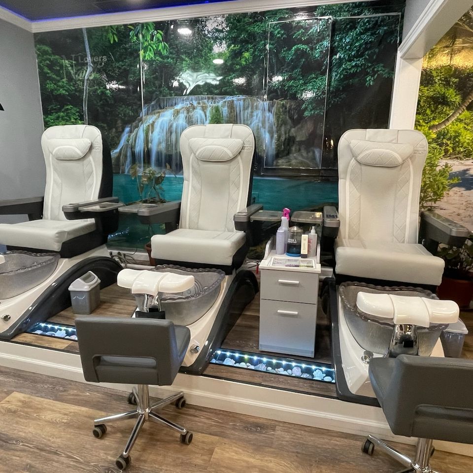 Pedicure stations at Nail Lovers in Sound Beach NY