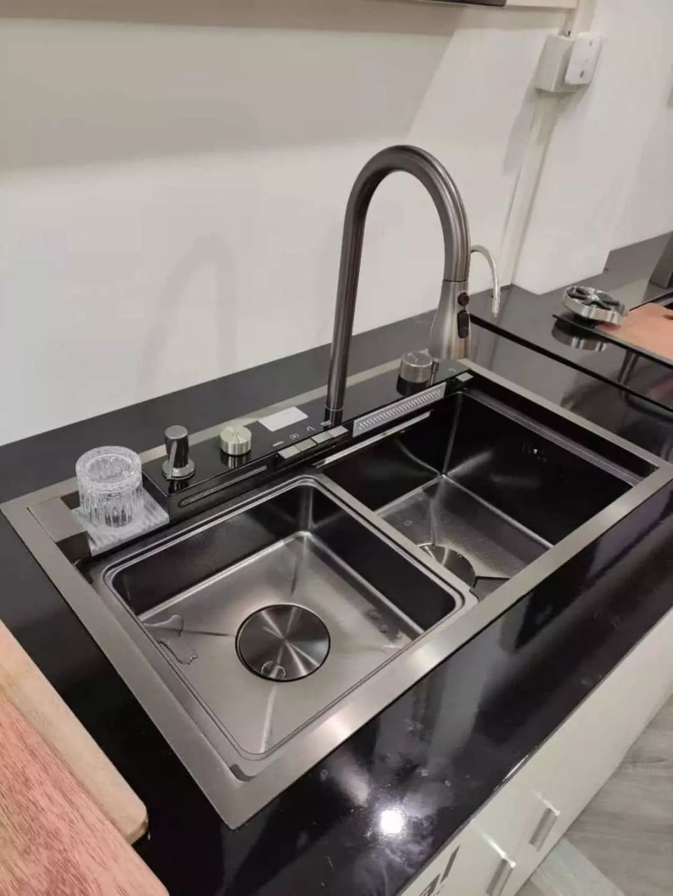 Woodridge kitchen sink repair