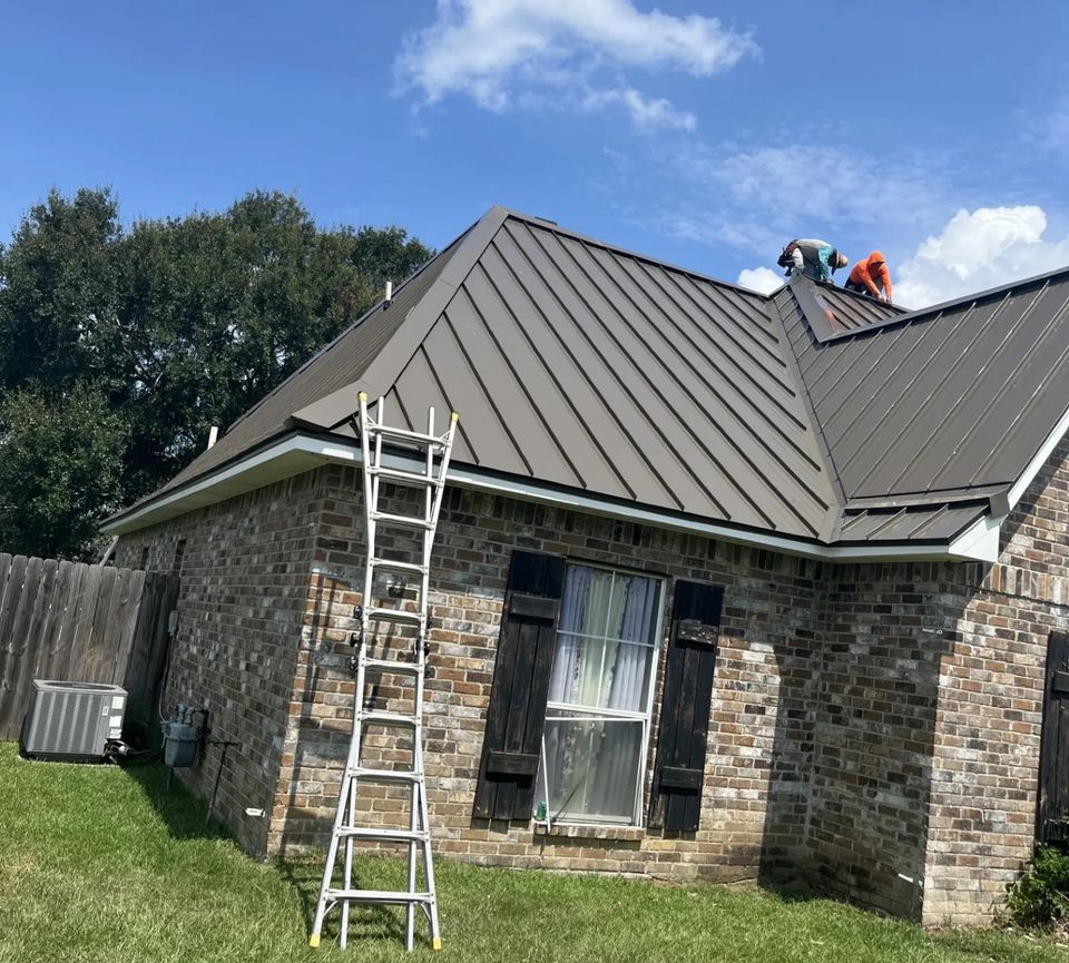 Metal roof installation in Baton Rouge, La.