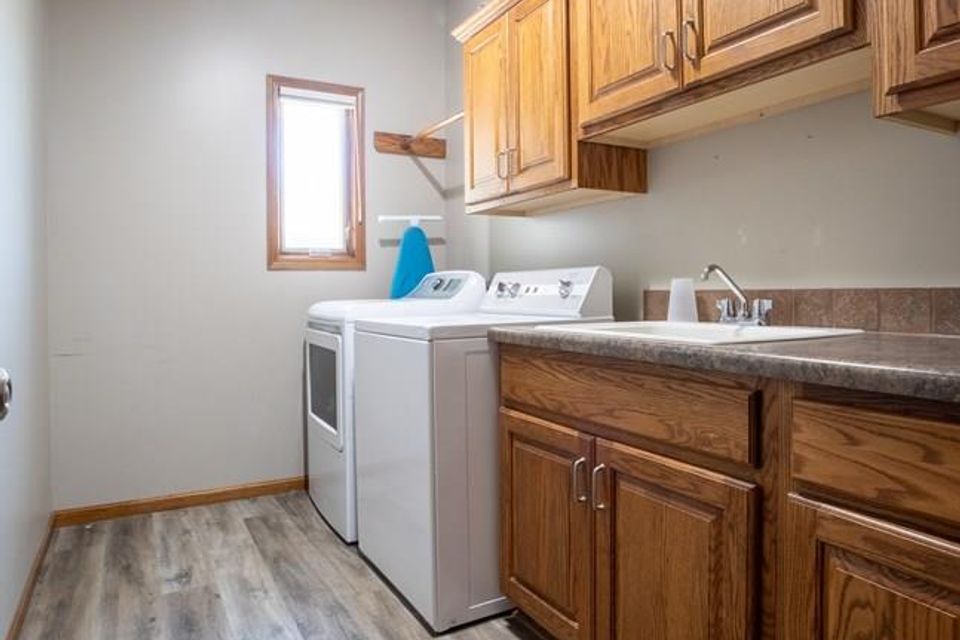 4211 shanna st grand island  ne 68803 c 1
