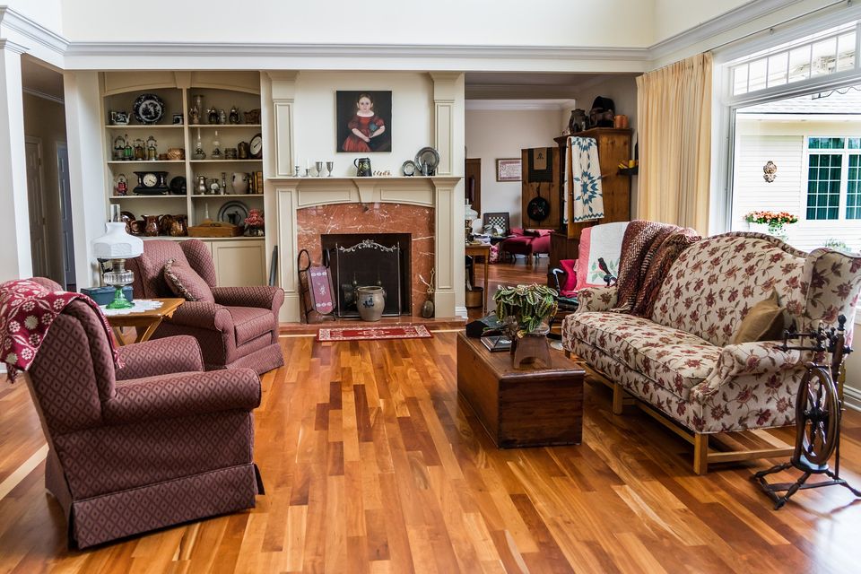 Living room with fireplace and wooden floor