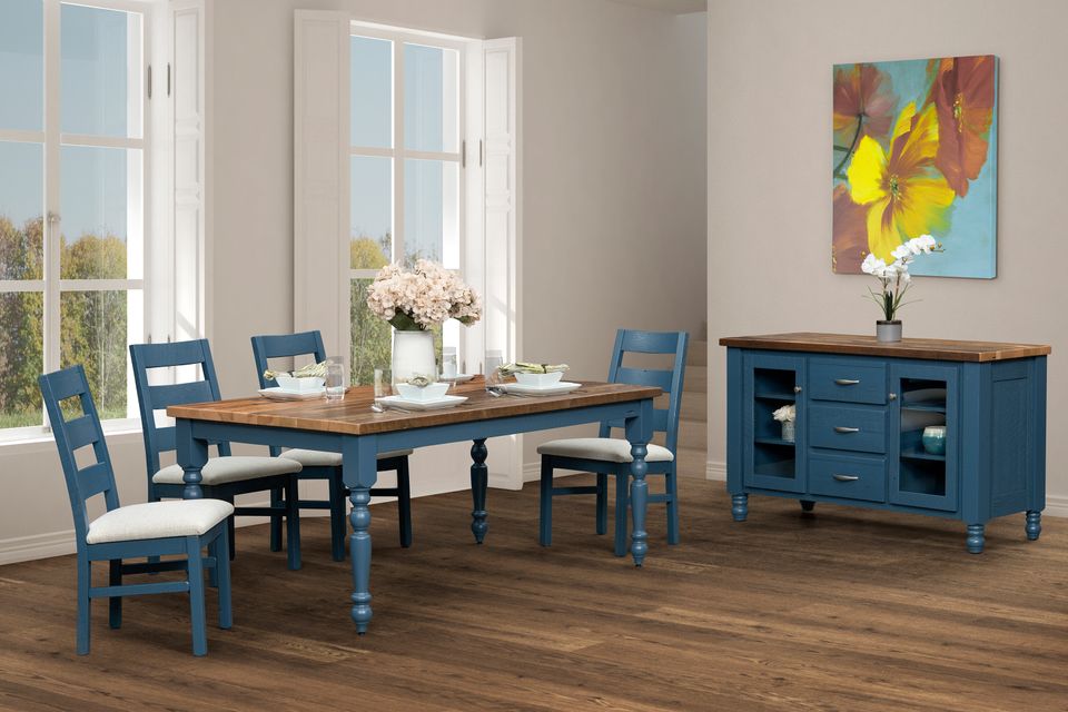Ubw brighthouse dining room setting