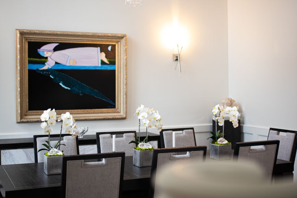 Tauber dining 1