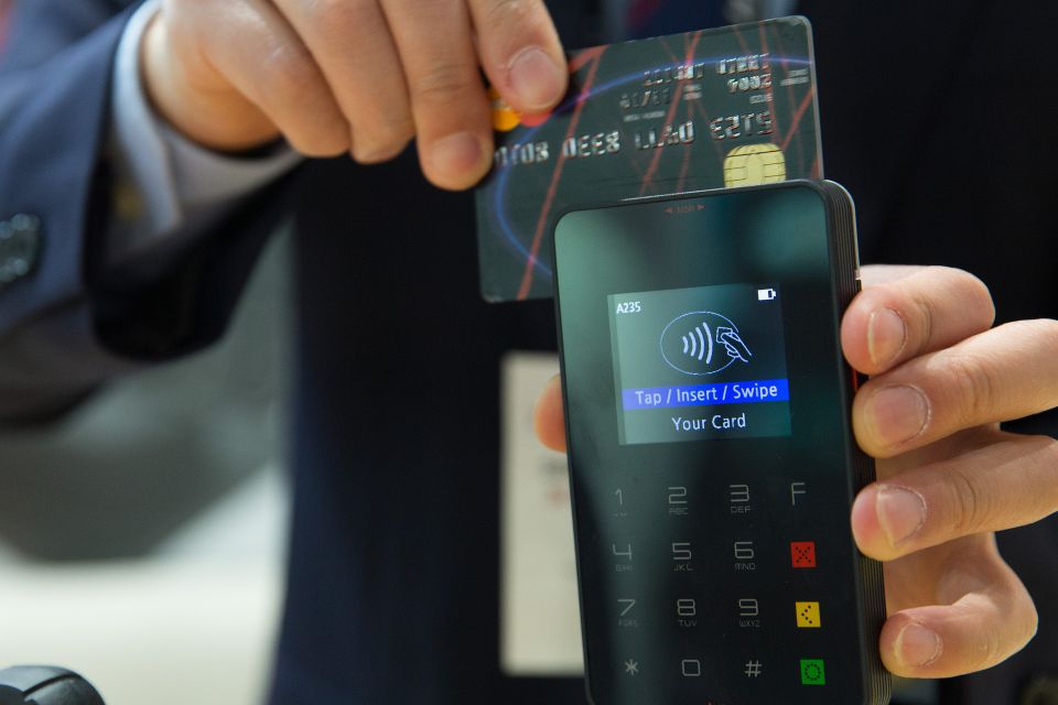 Credit card g7783f1ee7 1920