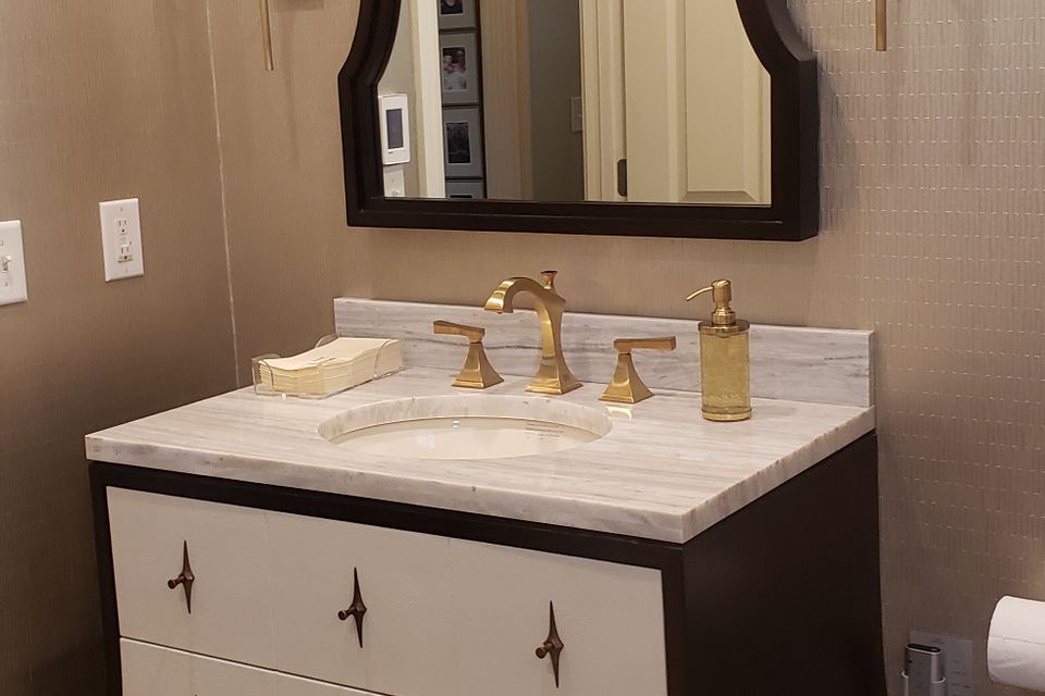 Powder room
