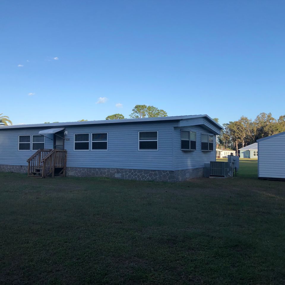6265 front home and shed