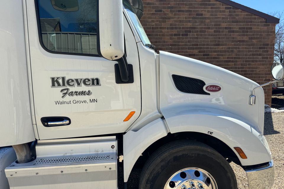 Bandk designs slayton 213