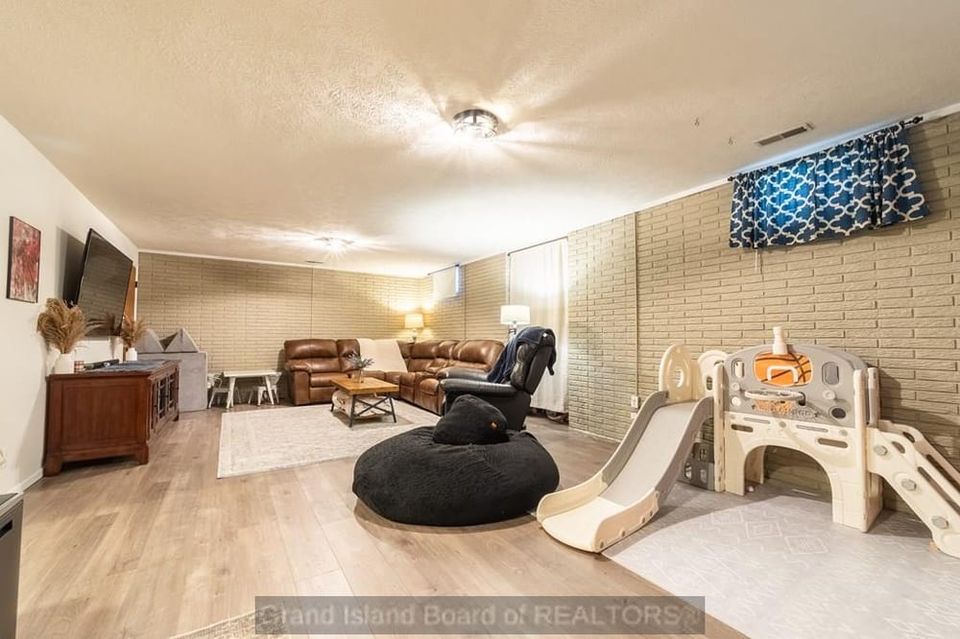 4063 palace dr grand island  ne 68803 c 2