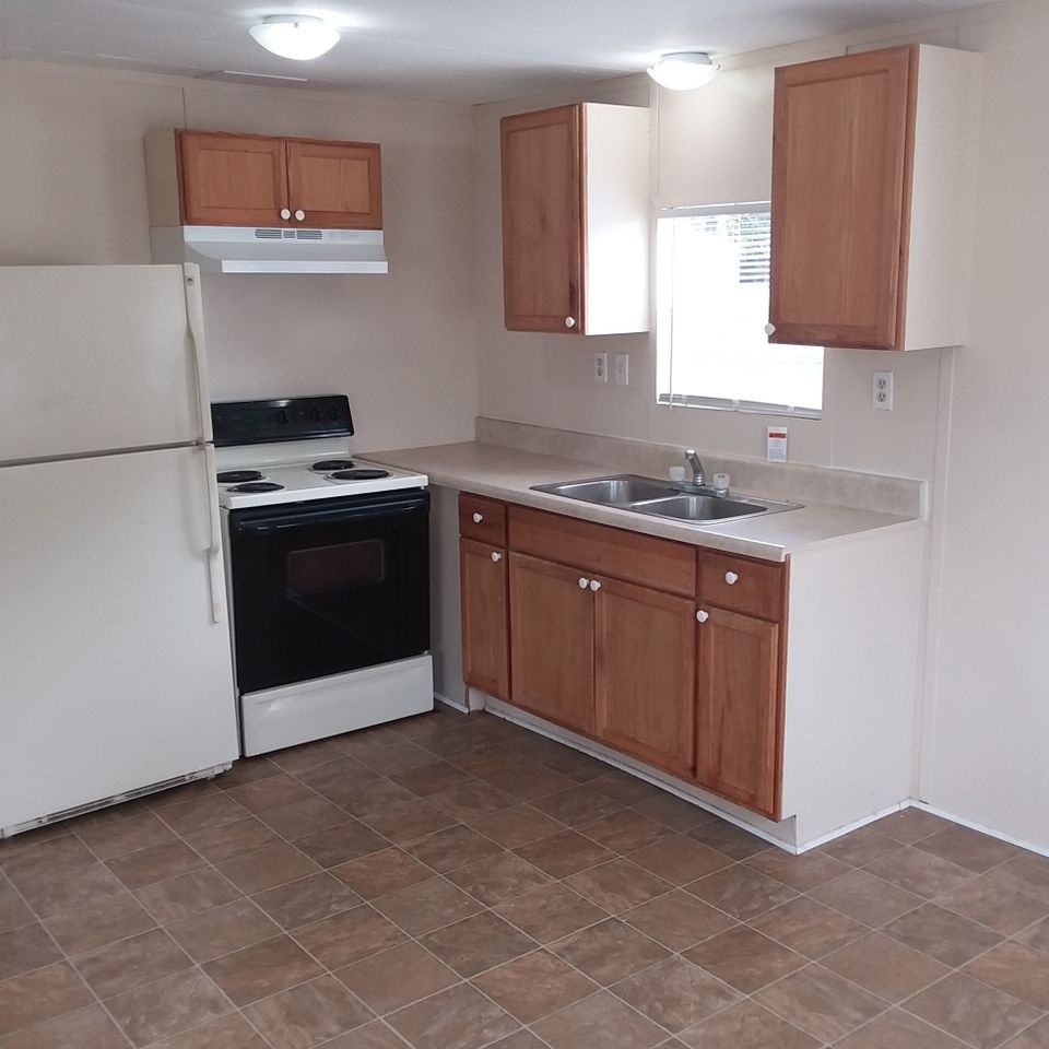 Lot 30 kitchen