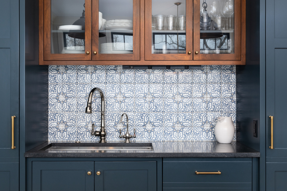 Custom backsplash