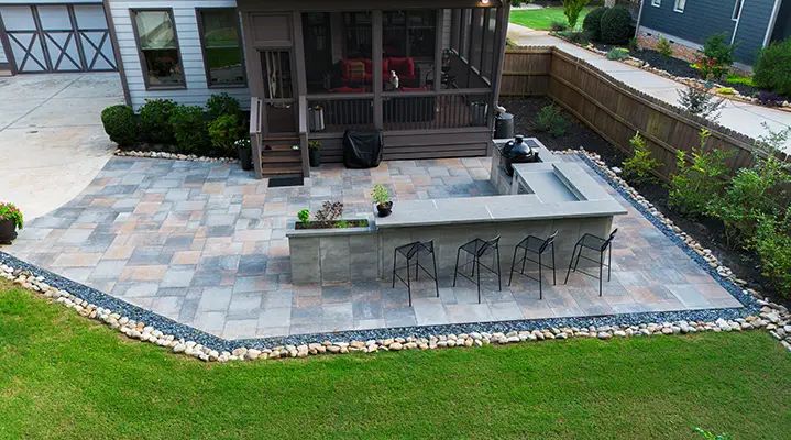 Lake norman outdoor kitchen paver patio