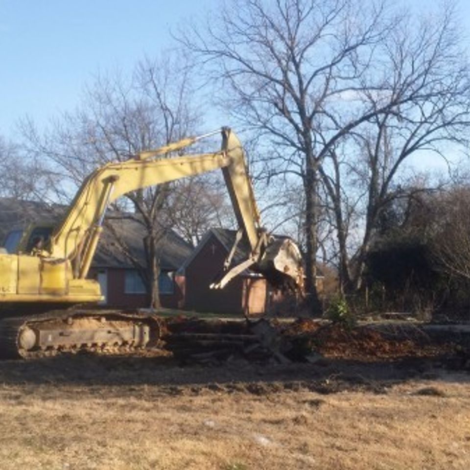 Excavate220170426 7515 1mkjjgd
