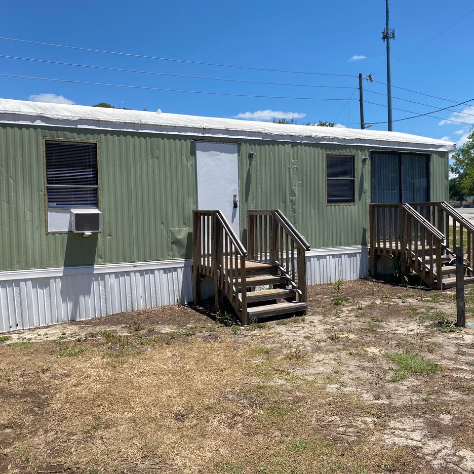 Lot 41 out front side